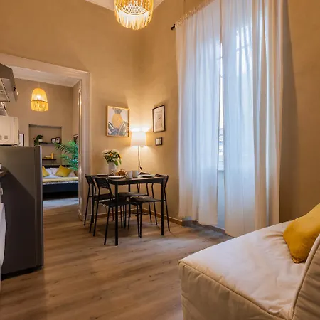 Giorgia Home, Porta Susa Station * Torino