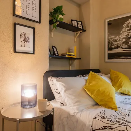 Giorgia Home, Porta Susa Station