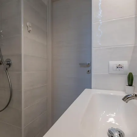 Appartamento Giorgia Home, Porta Susa Station