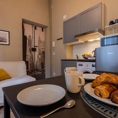 Giorgia Home, Porta Susa Station *